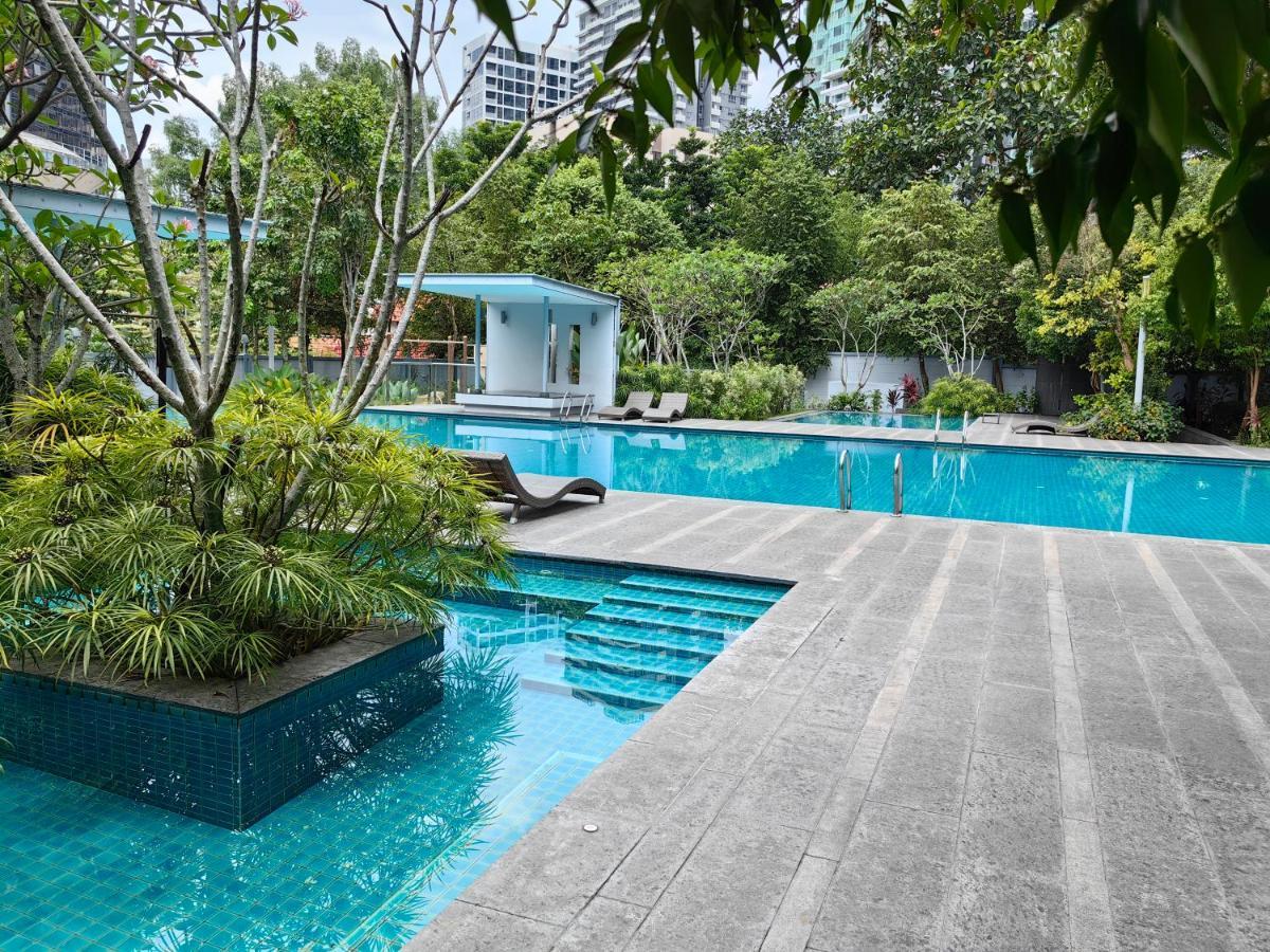 Pangsapuri 5 Changkat Bukit Bintang 5 Minutes To Alor Street Bukit Ceylon Klcc Pavilion 3r2b 10 Pax