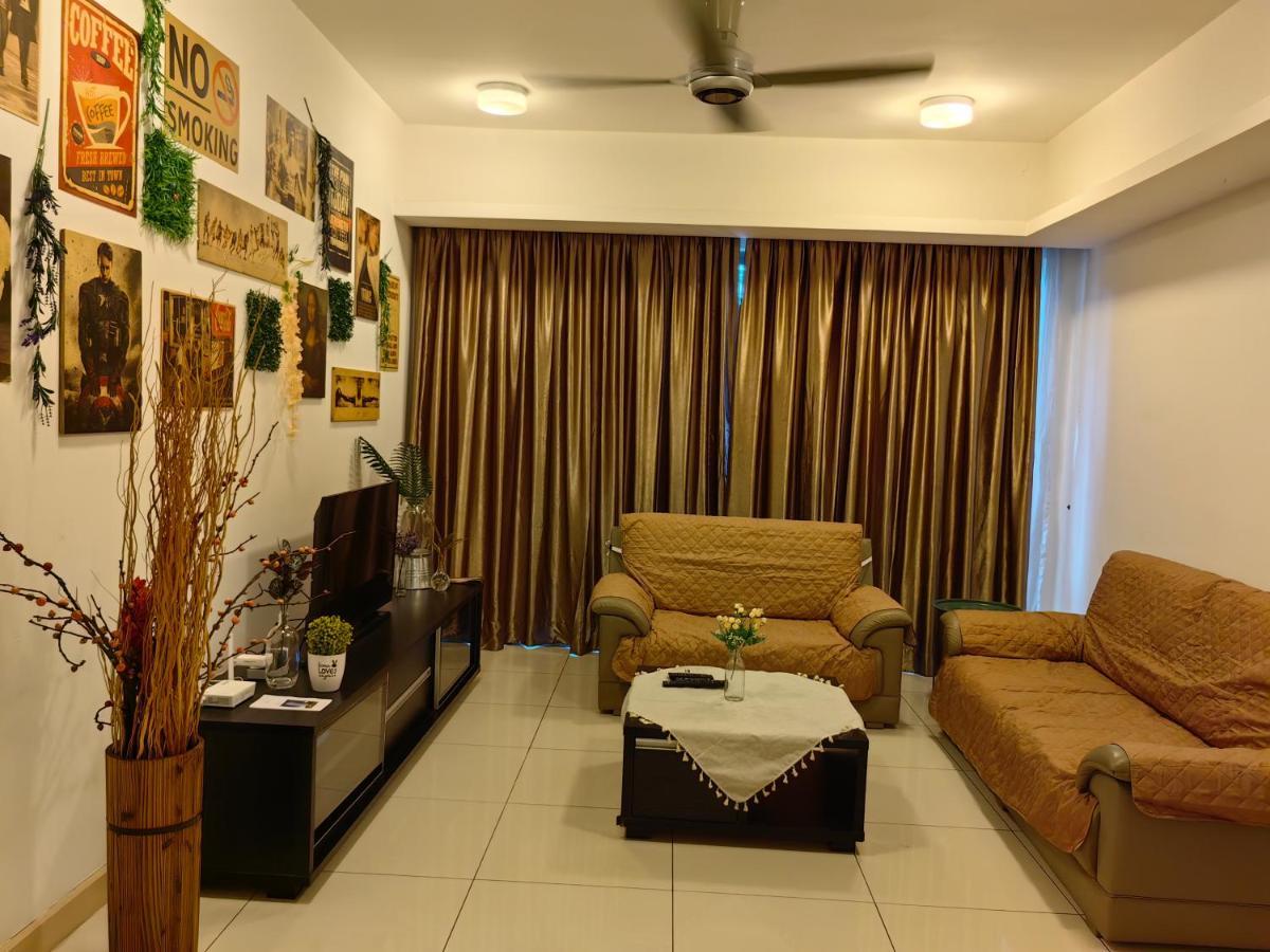 Pangsapuri 5 Changkat Bukit Bintang 5 Minutes To Alor Street Bukit Ceylon Klcc Pavilion 3r2b 10 Pax Kuala Lumpur