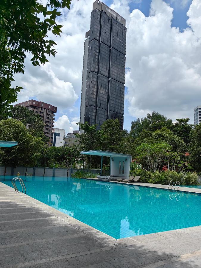 5 Changkat Bukit Bintang 5 Minutes To Alor Street Bukit Ceylon Klcc Pavilion 3r2b 10 Pax Pangsapuri *