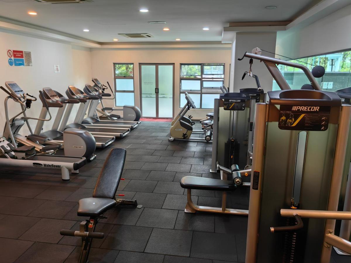 Pangsapuri 5 Changkat Bukit Bintang 5 Minutes To Alor Street Bukit Ceylon Klcc Pavilion 3r2b 10 Pax *
